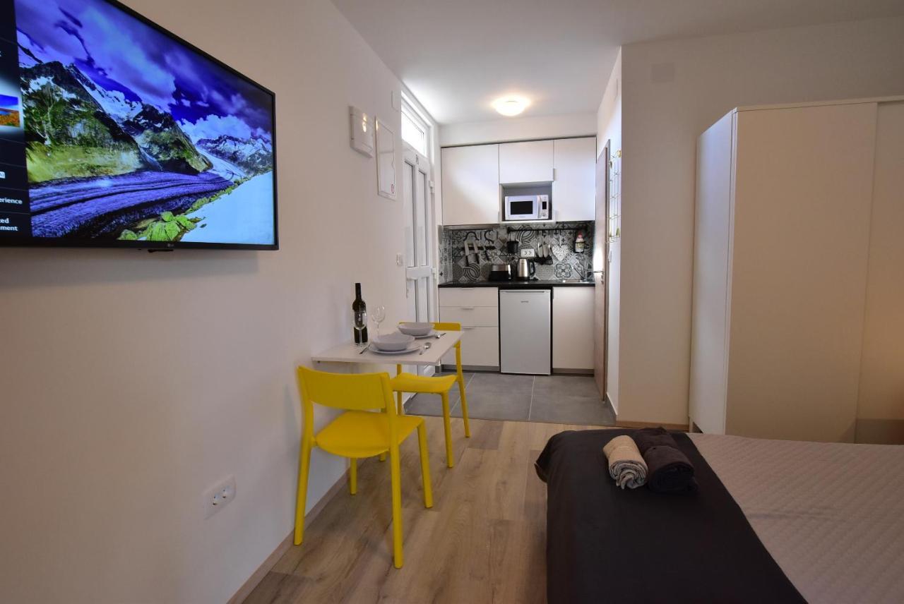 Olive Tree Apartment Stari Grad  Exterior photo
