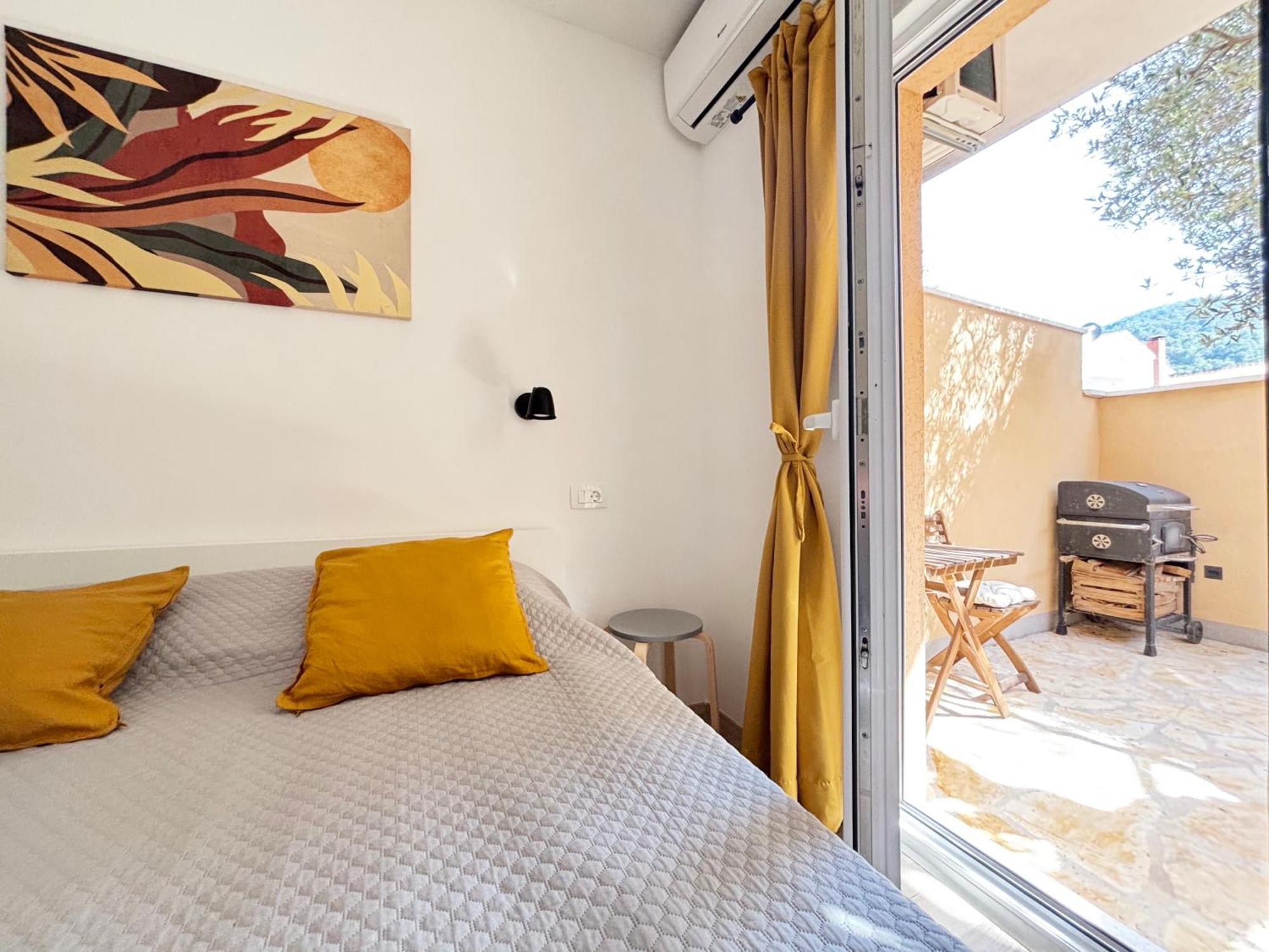 Olive Tree Apartment Stari Grad  Exterior photo